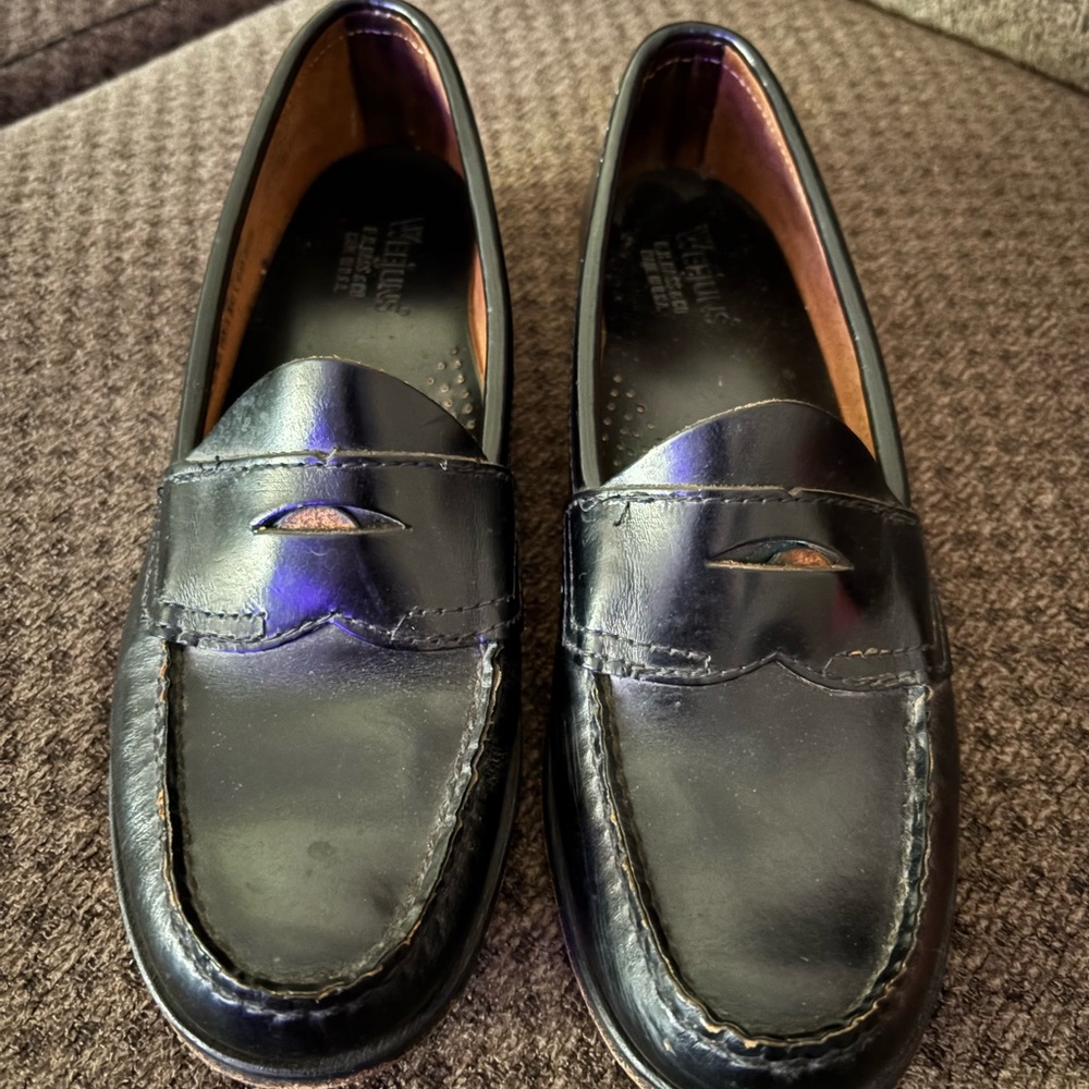 G.H. Bass & Co. Weejuns Classic Black Leather Loafers
